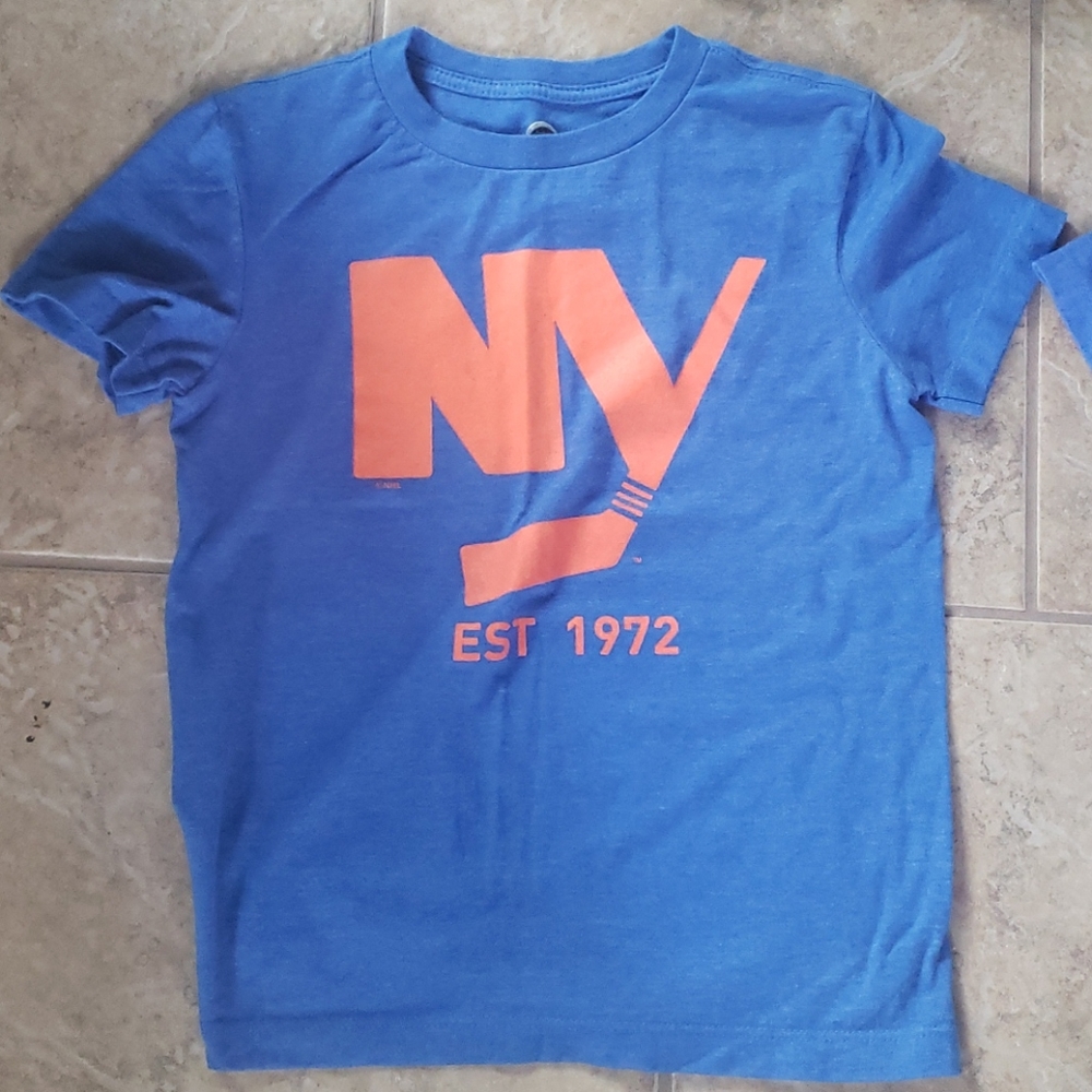 Boys NY Islanders, Rangers and Mets T-Shirts 6/7